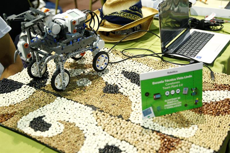  Panama avec l'objectif d'avancer Ã  la position 15 dans l'Olympiade de robotique mondiale