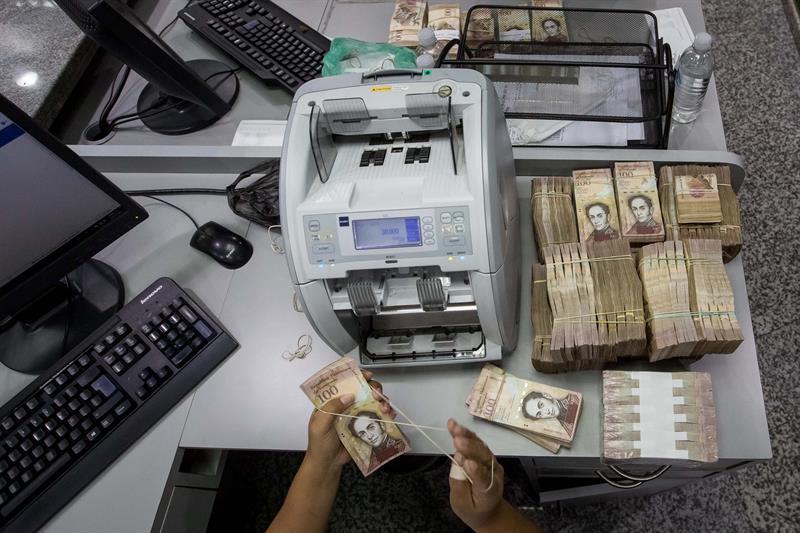  Le bolivar vÃ©nÃ©zuÃ©lien accÃ©lÃ¨re sa chute face au dollar amÃ©ricain