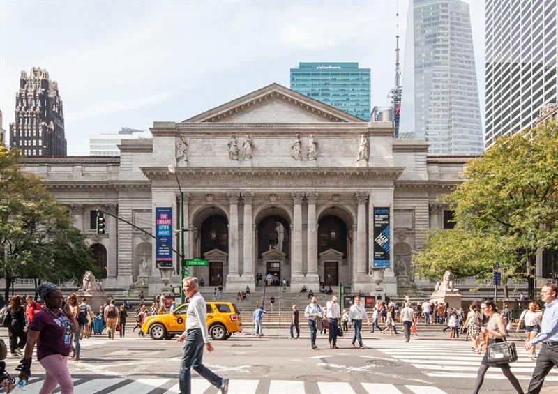  Millionaire d'investissement de New York pour rÃ©nover sa bibliothÃ¨que la plus cÃ©lÃ¨bre