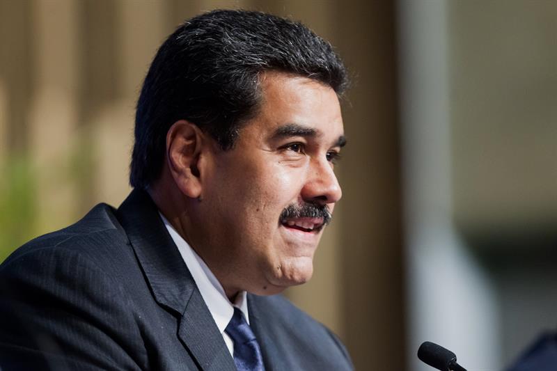 Maduro donne des conseils de travailleurs Ã  un plan de dÃ©veloppement pour 800 entreprises